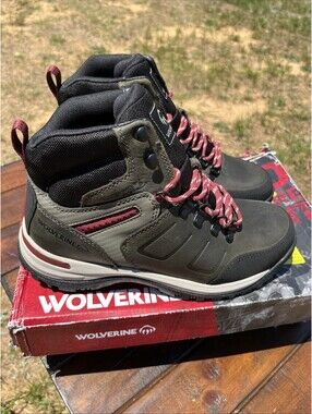 New - Wolverine Chisel 2 Womens Size 9 Waterproof Slip‑Resistant Work Boots $125